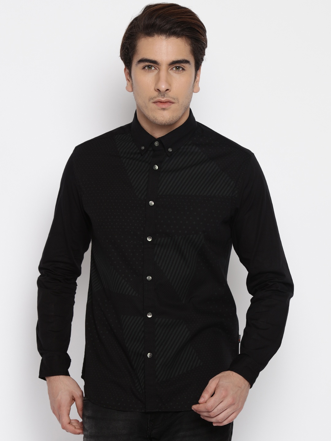 

Flying Machine Men Black Slim Fit Printed Casual Shirt