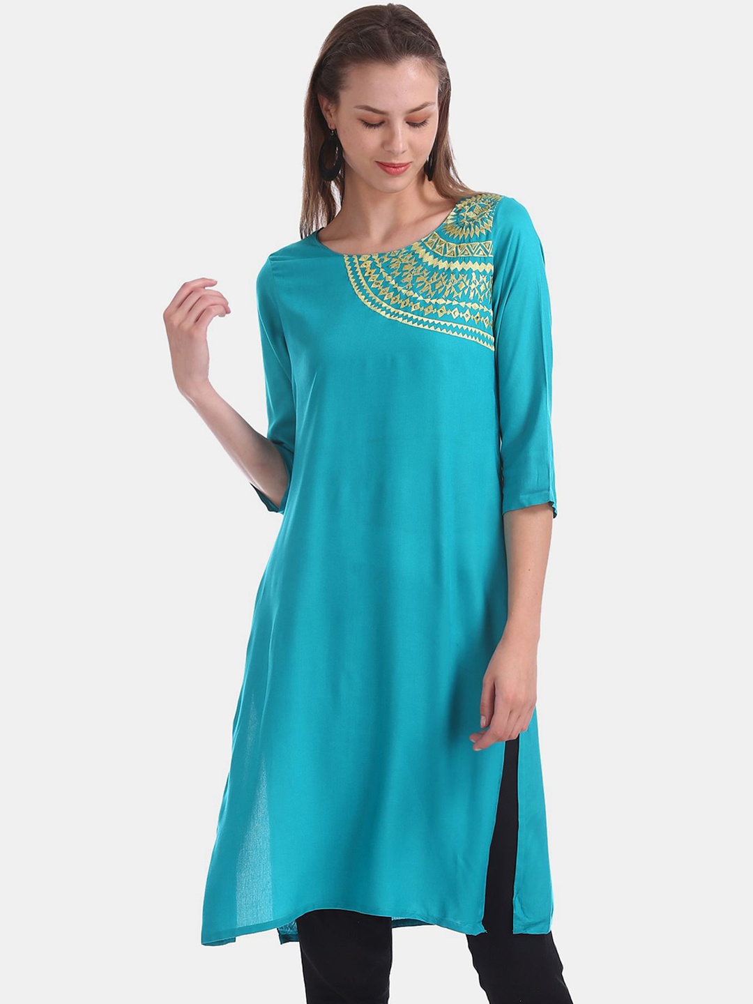 

Karigari Women Sea Green Embroidered Kurta