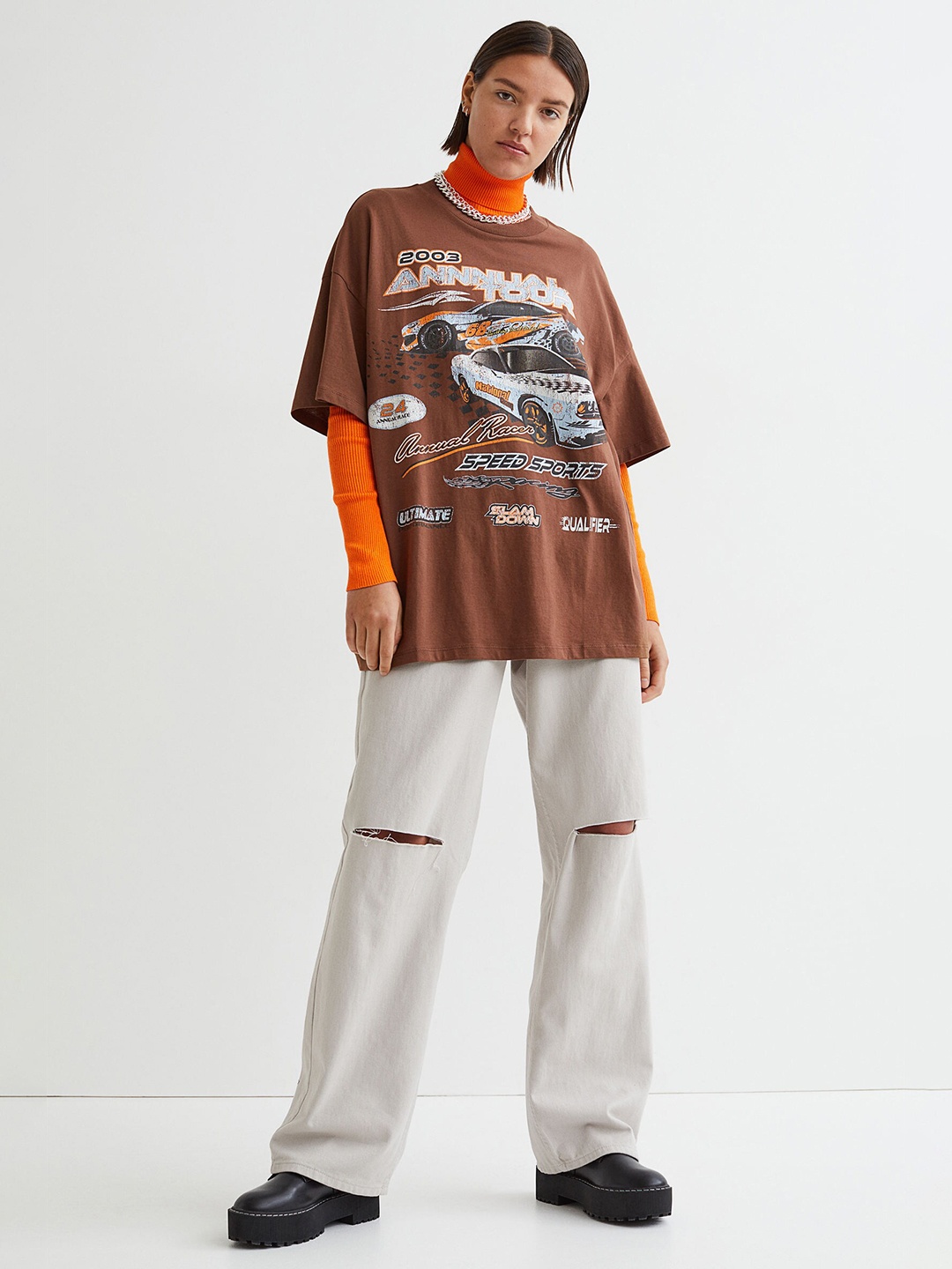 

H&M Women Brown Oversized Printed T-shirt