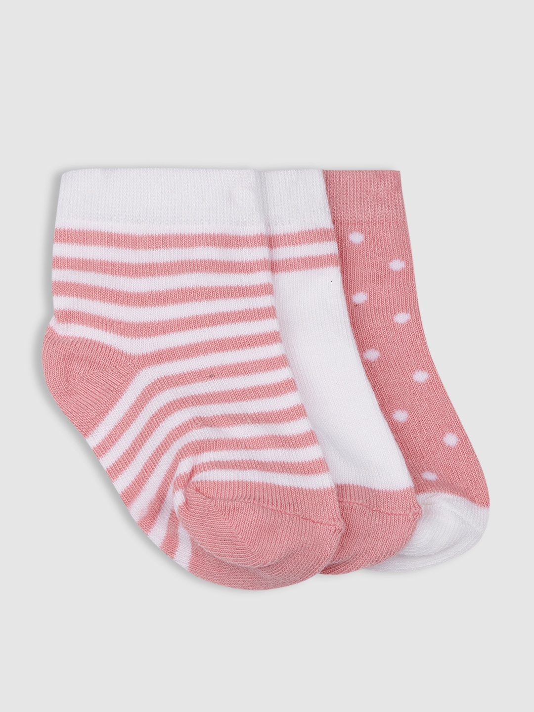 

YK Girls Pack of 3 Patterened Ankle Length Socks, White