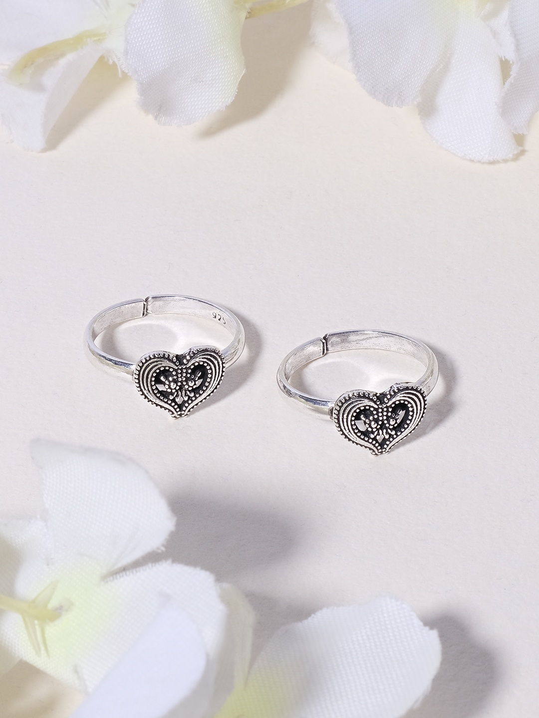 

TRISHONA Women Set of 2 Sterling Silver Plated Heart-Shaped Adjustable Toe rings