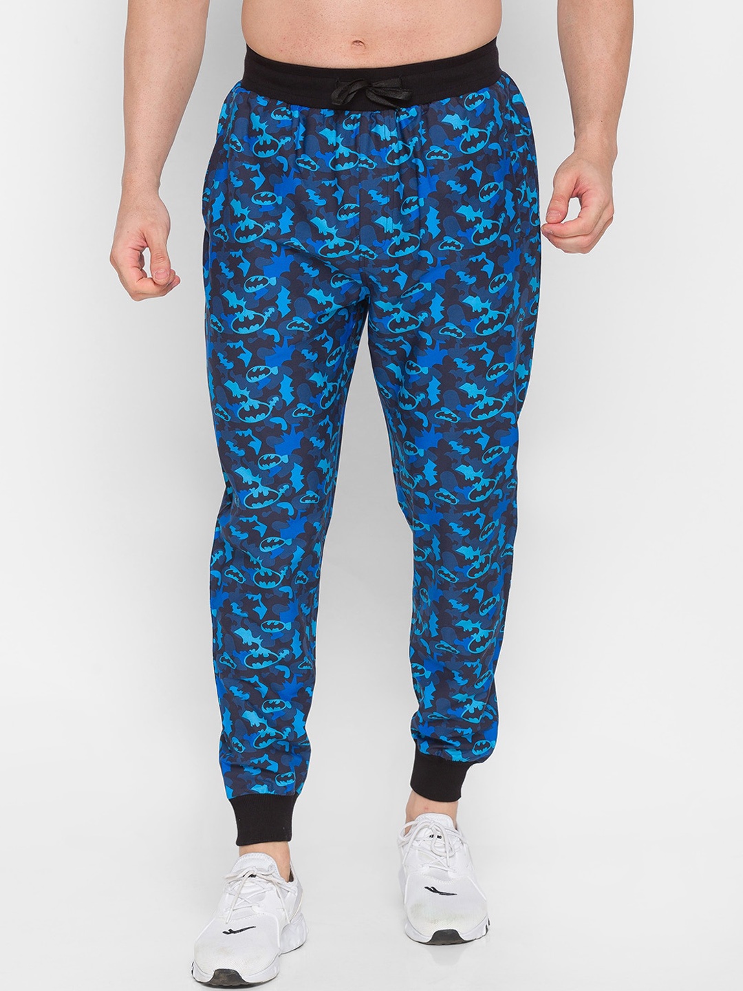 

Smugglerz Men Navy Blue & Black Humour and Comic Printed Cotton Joggers
