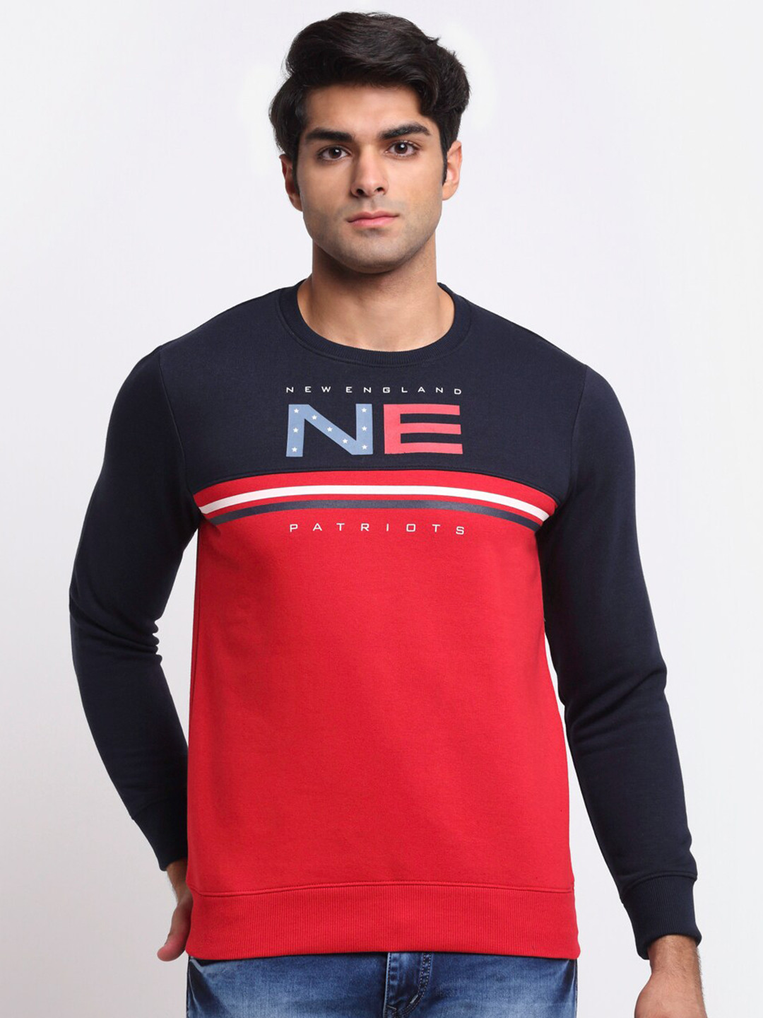 

Rodamo Men Red Colourblocked Sweatshirt