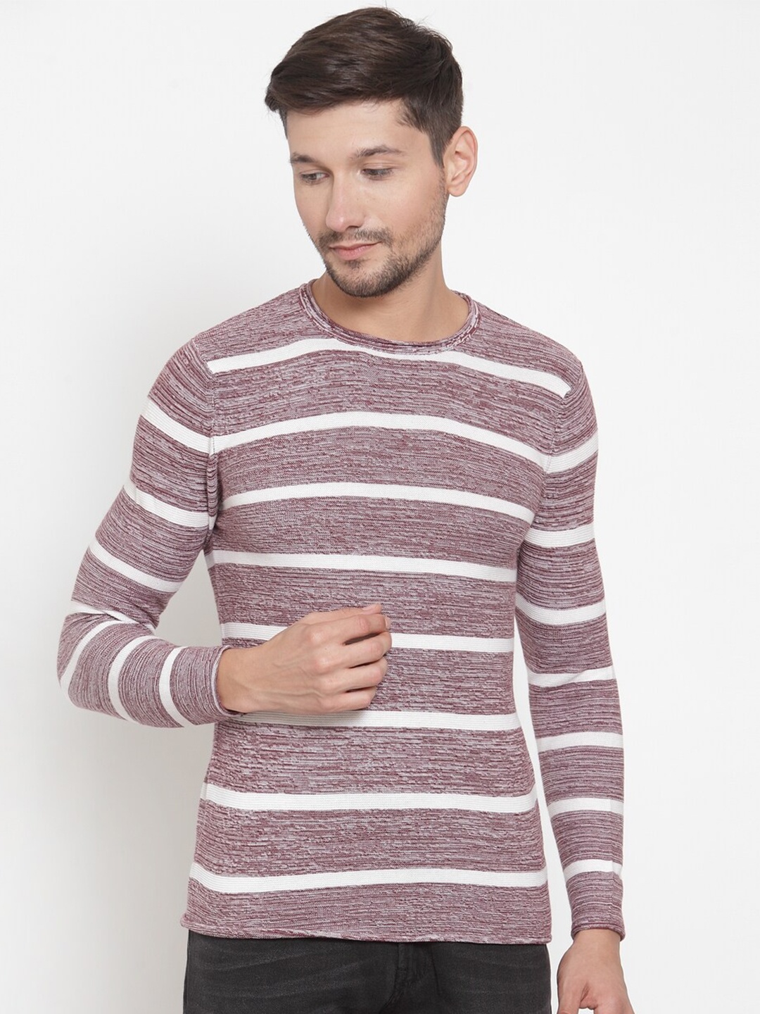 

KLOTTHE Men Purple & White Striped Pullover