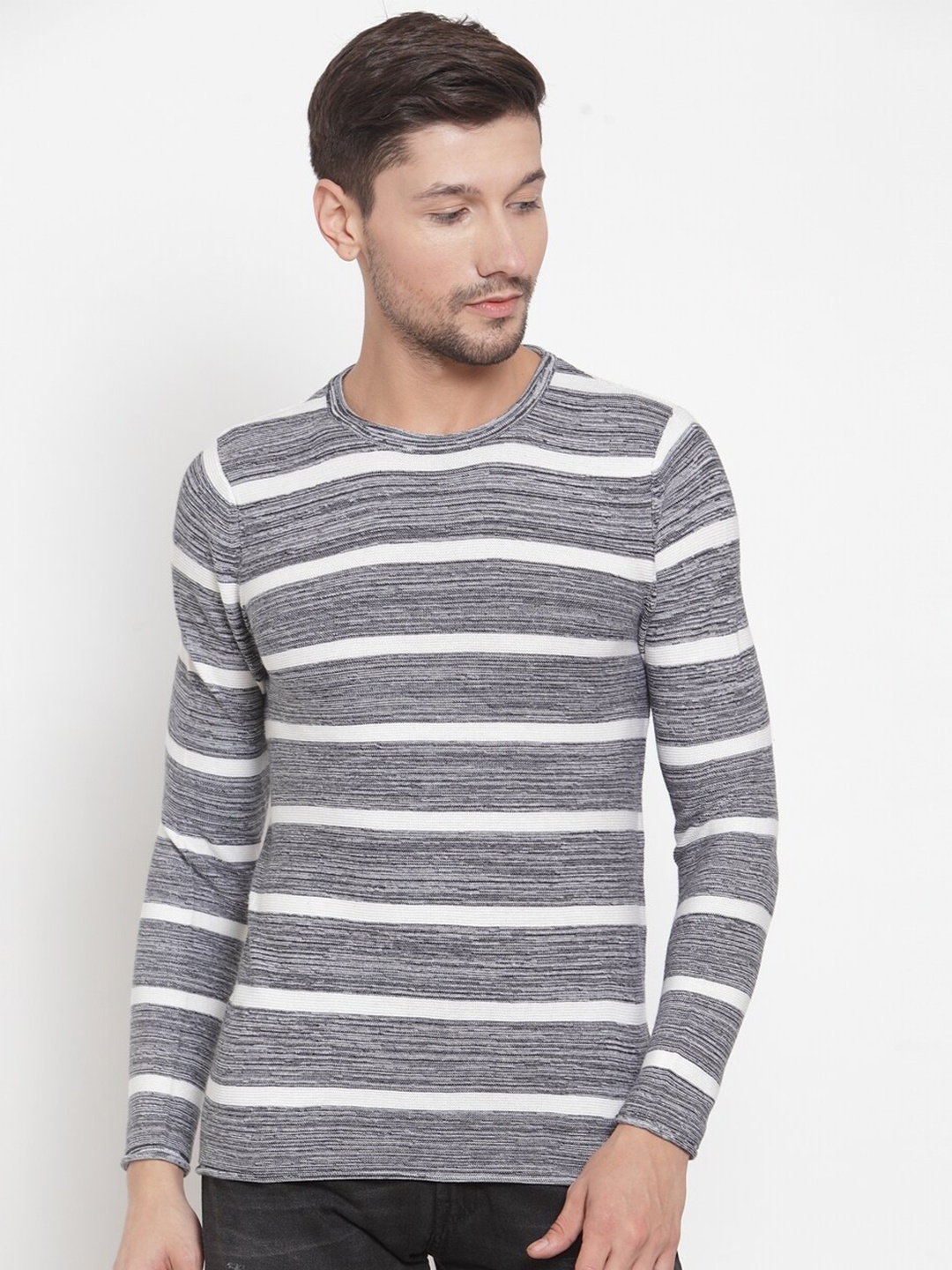 

KLOTTHE Men Grey & White Striped Pullover Sweater