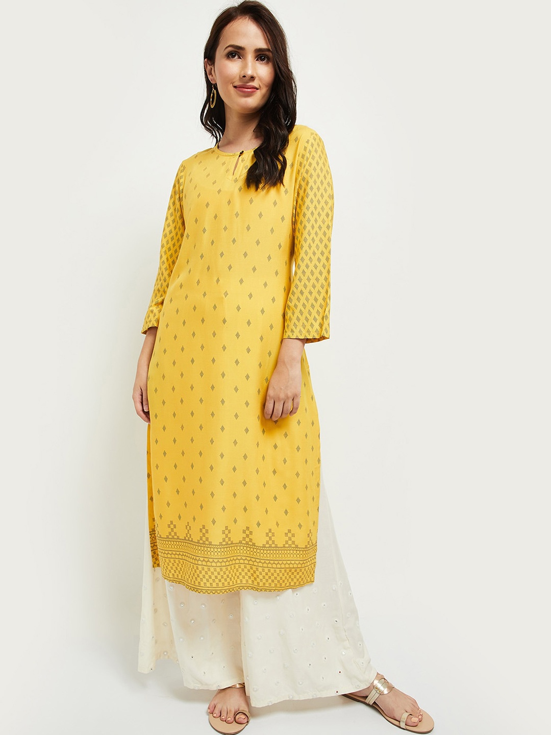 

max Women Mustard Yellow & Black Geometric Printed Keyhole Neck Kurta