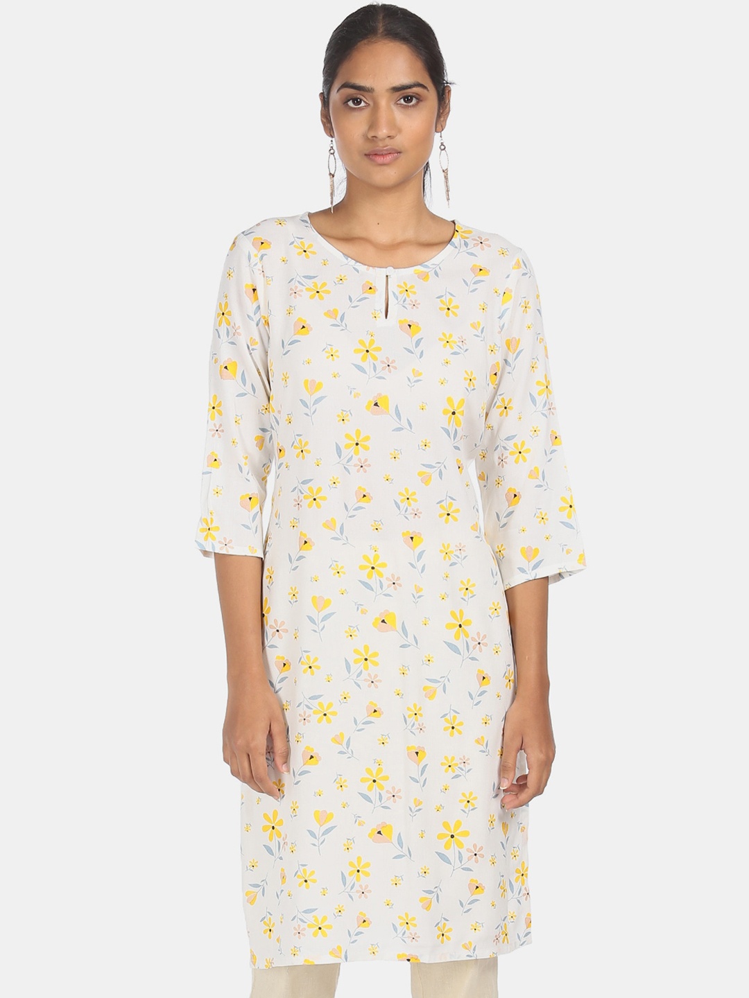 

Karigari Women Off White Floral Printed Kurta