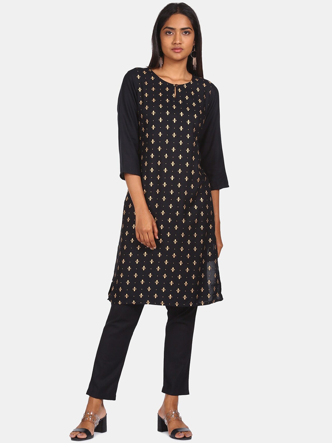 

Karigari Women Black Ethnic Motifs Flared Sleeves Kurta