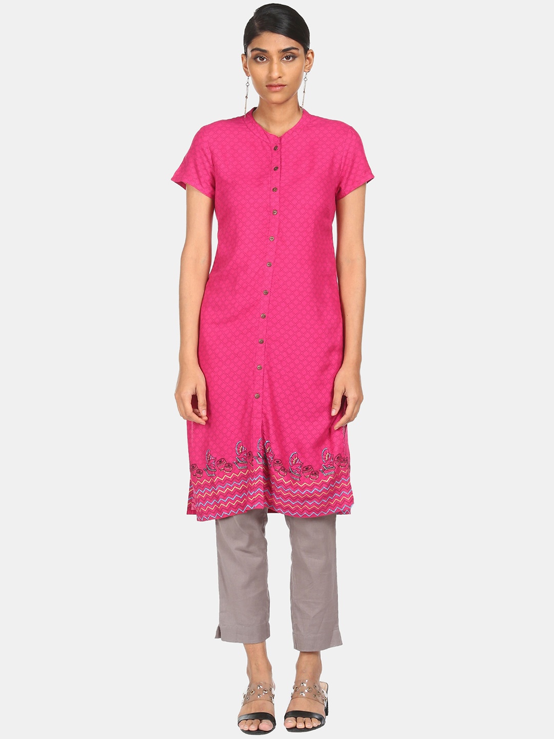 

Karigari Women Pink Geometric Thread Work Kurta