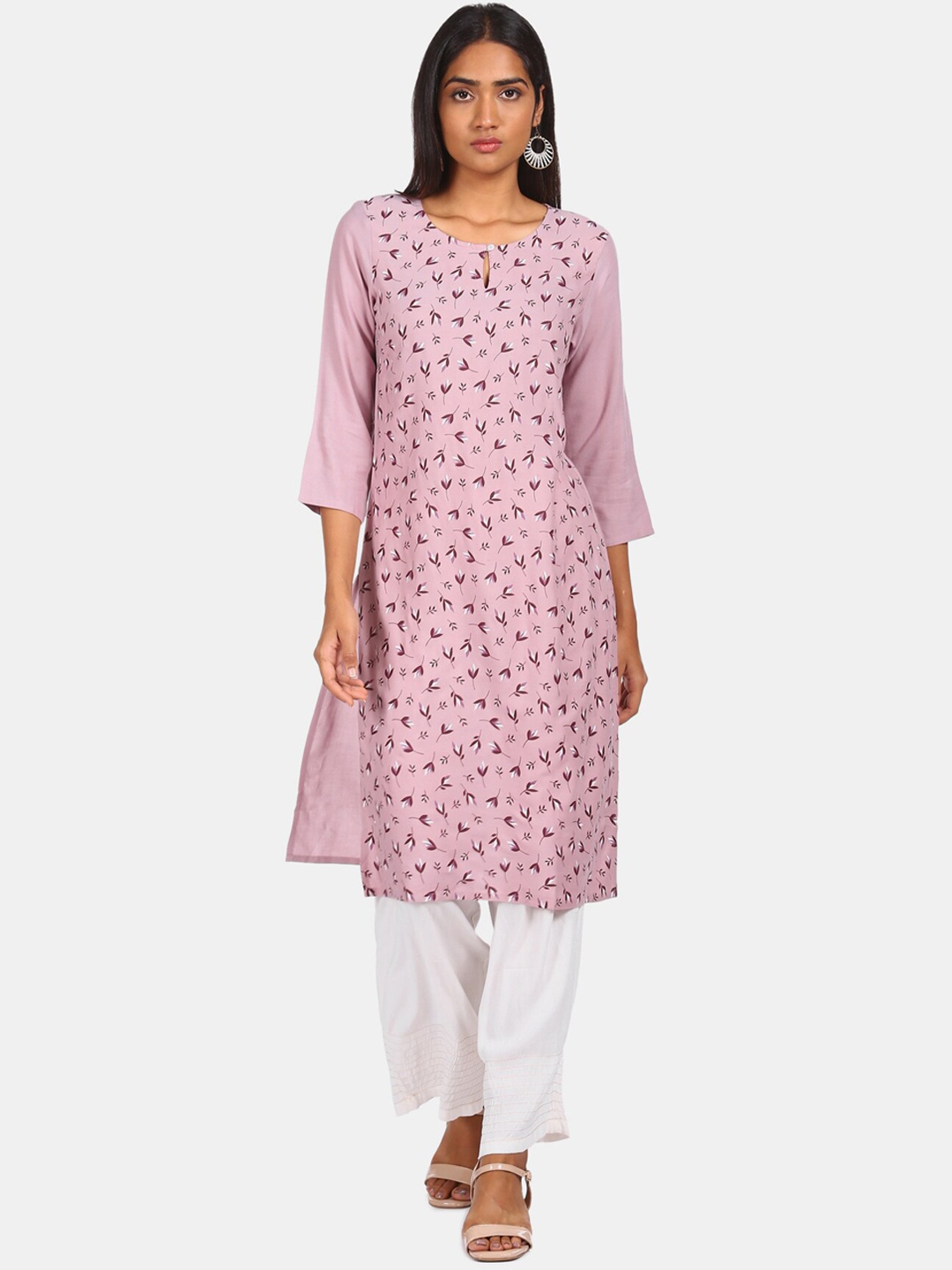 

Karigari Women Pink Floral Printed Keyhole Neck Straight Kurta