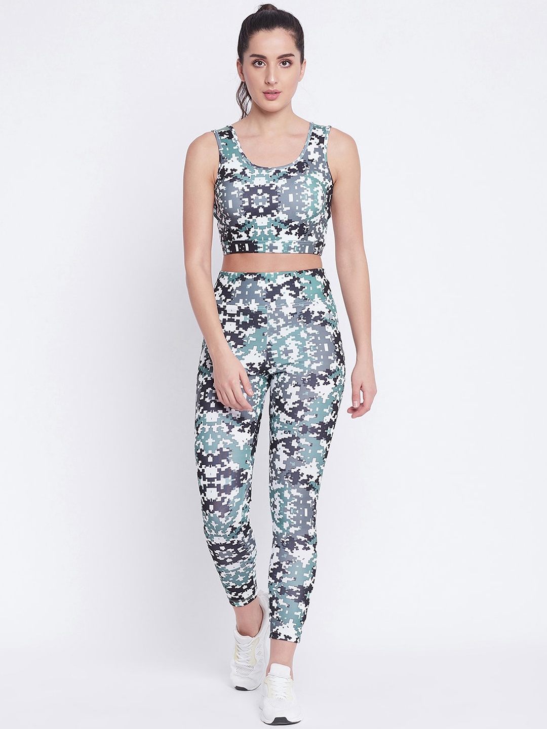 

Clovia Women Grey & White Printed Track Suit