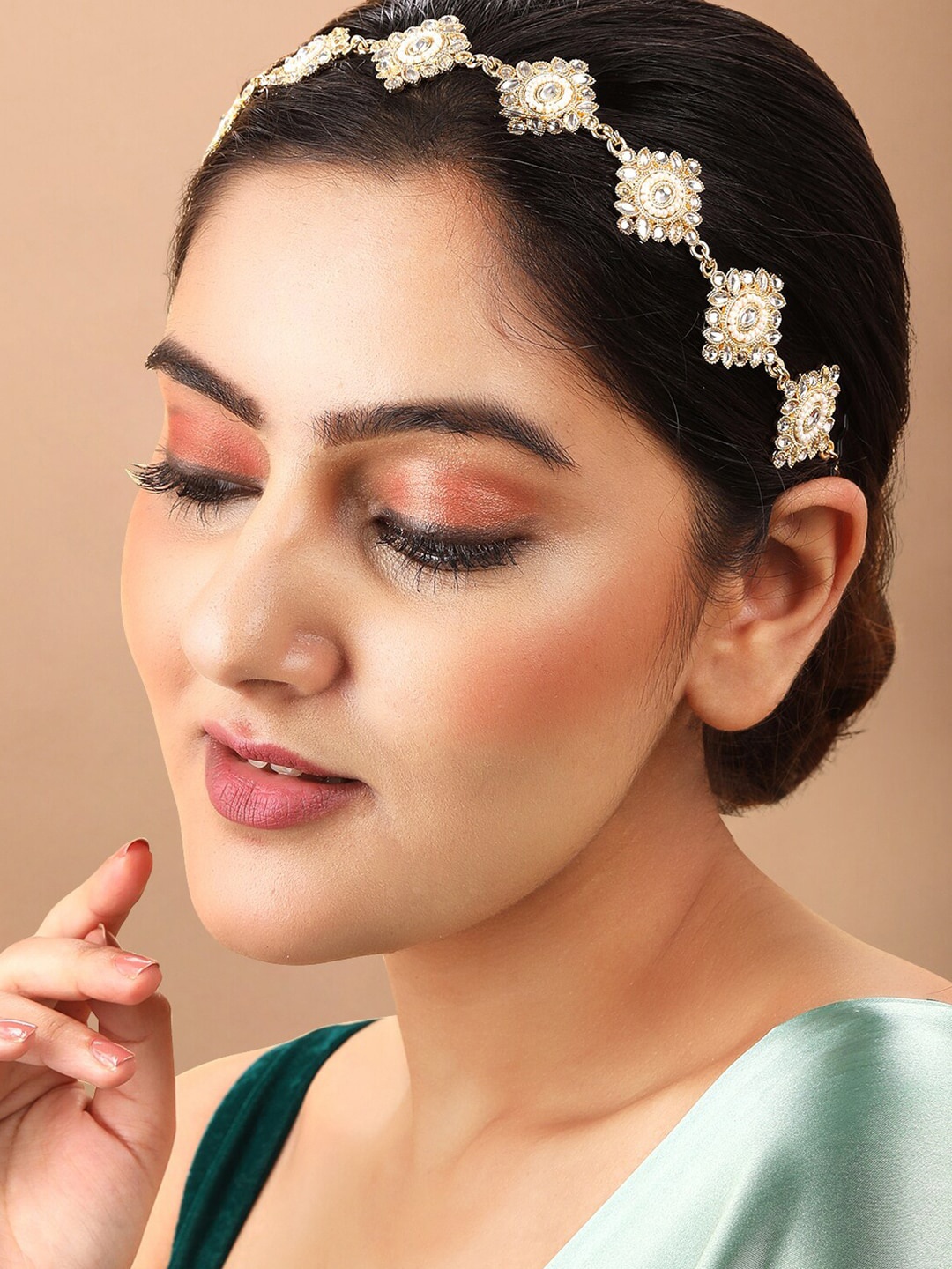 

Rubans Women Gold-Plated White Handcrafted Pearls Studded Hair Chain
