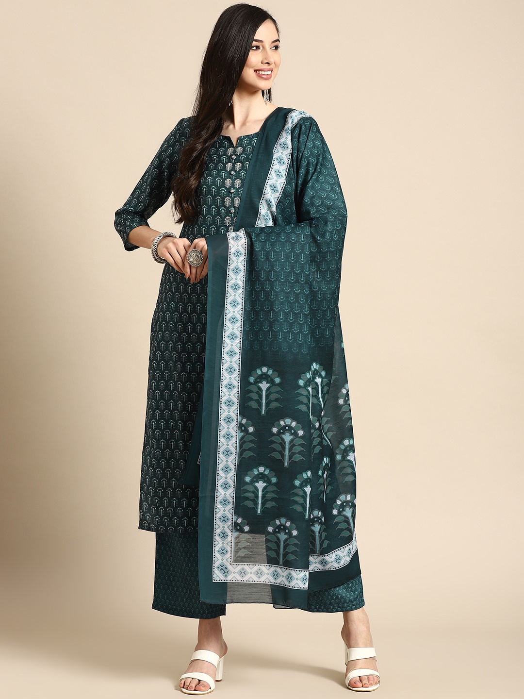 

Prakrti Women Green Floral Printed Regular Thread Work Kurta with Palazzos & With Dupatta