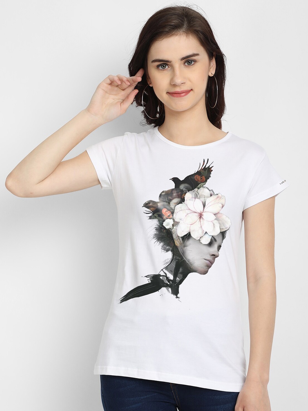 

THREADCURRY Women White Typography Printed T-shirt