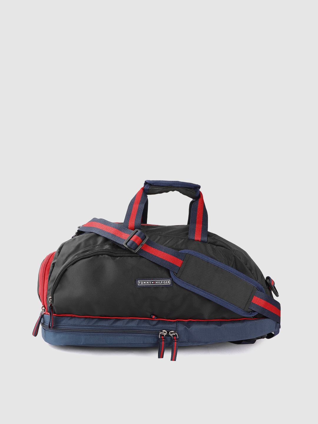 

Tommy Hilfiger Unisex Black Sports Duffel Bag