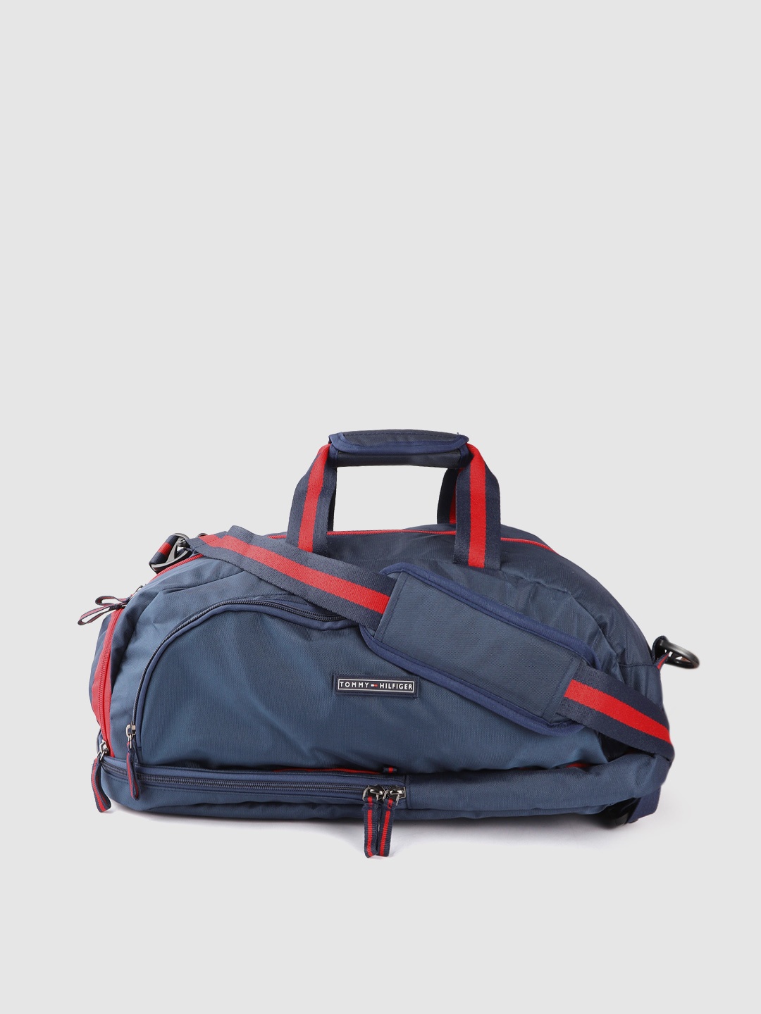 

Tommy Hilfiger Navy Blue & Red Duffle Bag