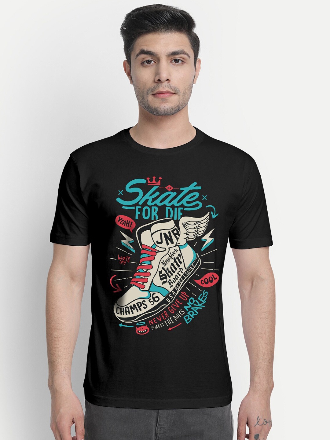 

THREADCURRY Men Black Graphic Printed T-shirt