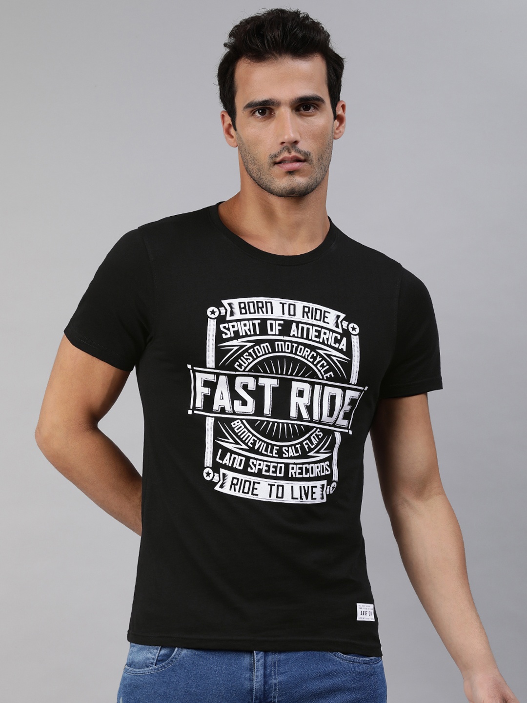 

abof Men Black & White Typography Printed T-shirt