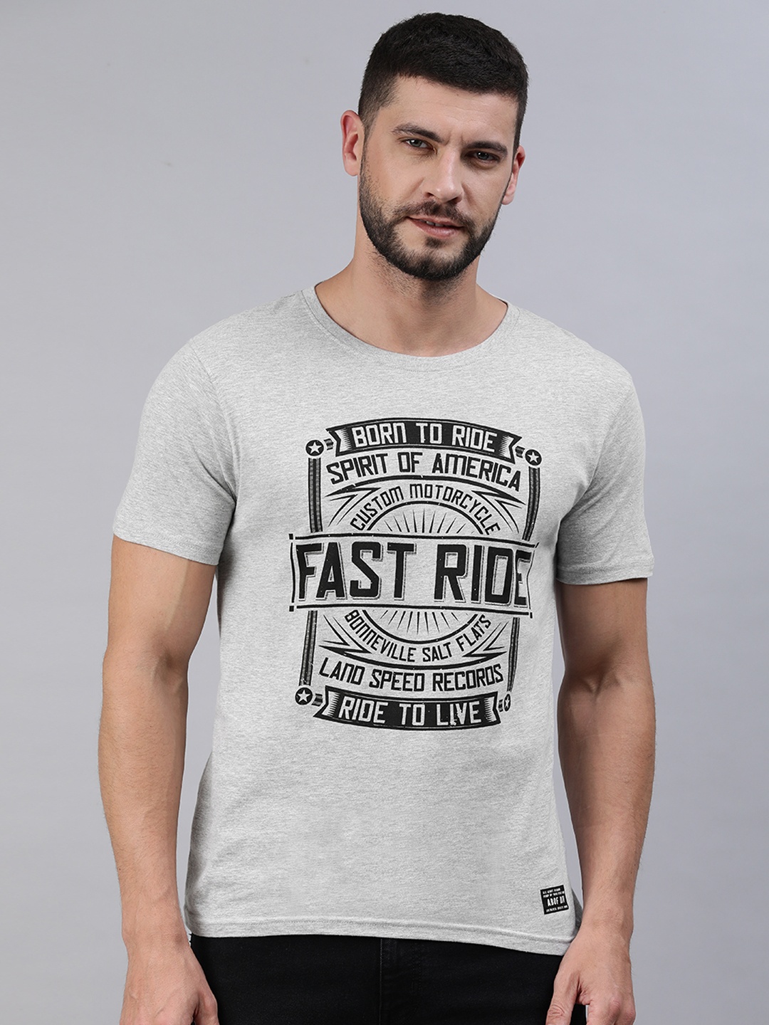 

abof Men Grey & Black Typography Printed Round Neck T-shirt