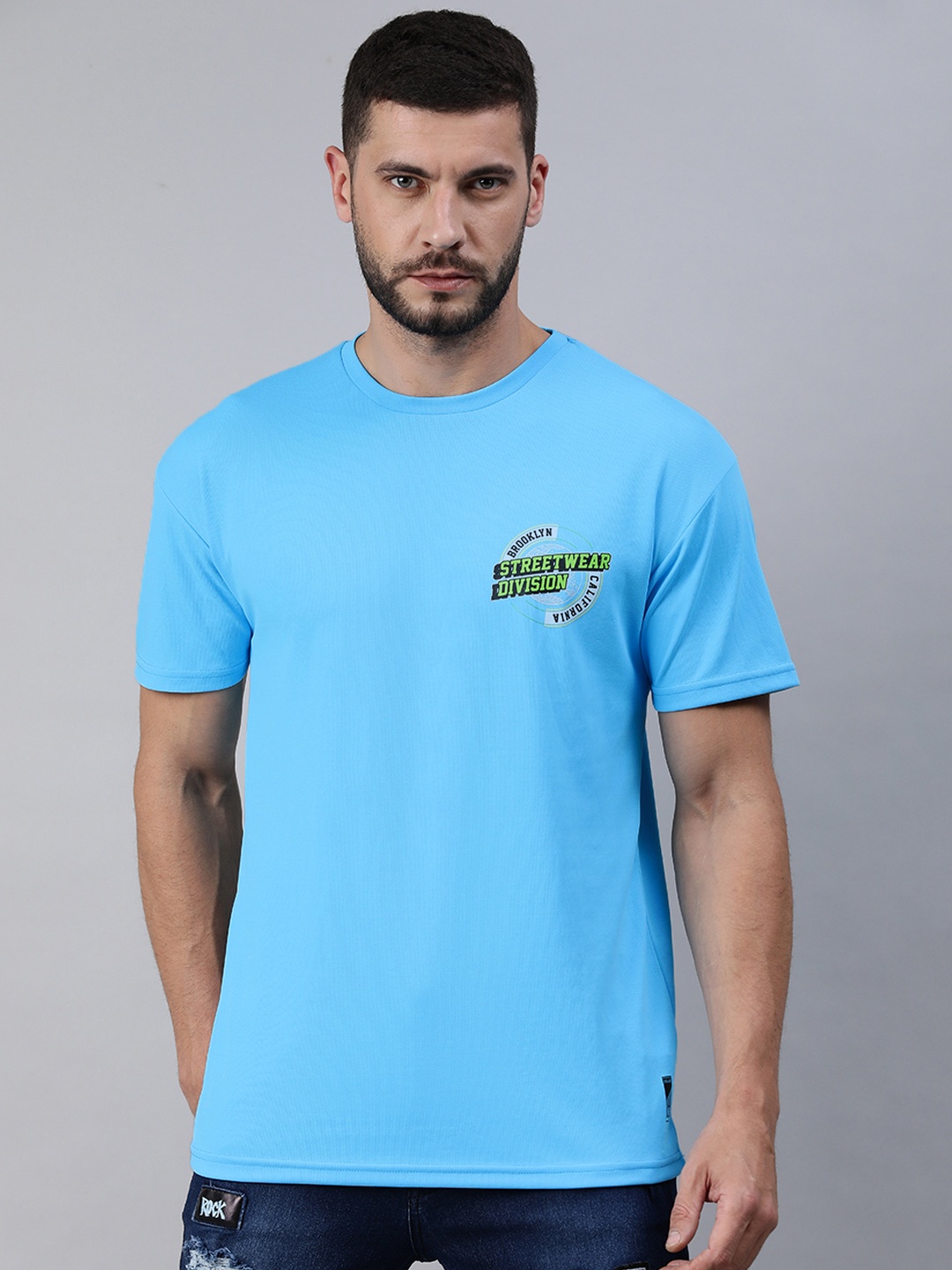 

abof Men Blue Solid T-shirt