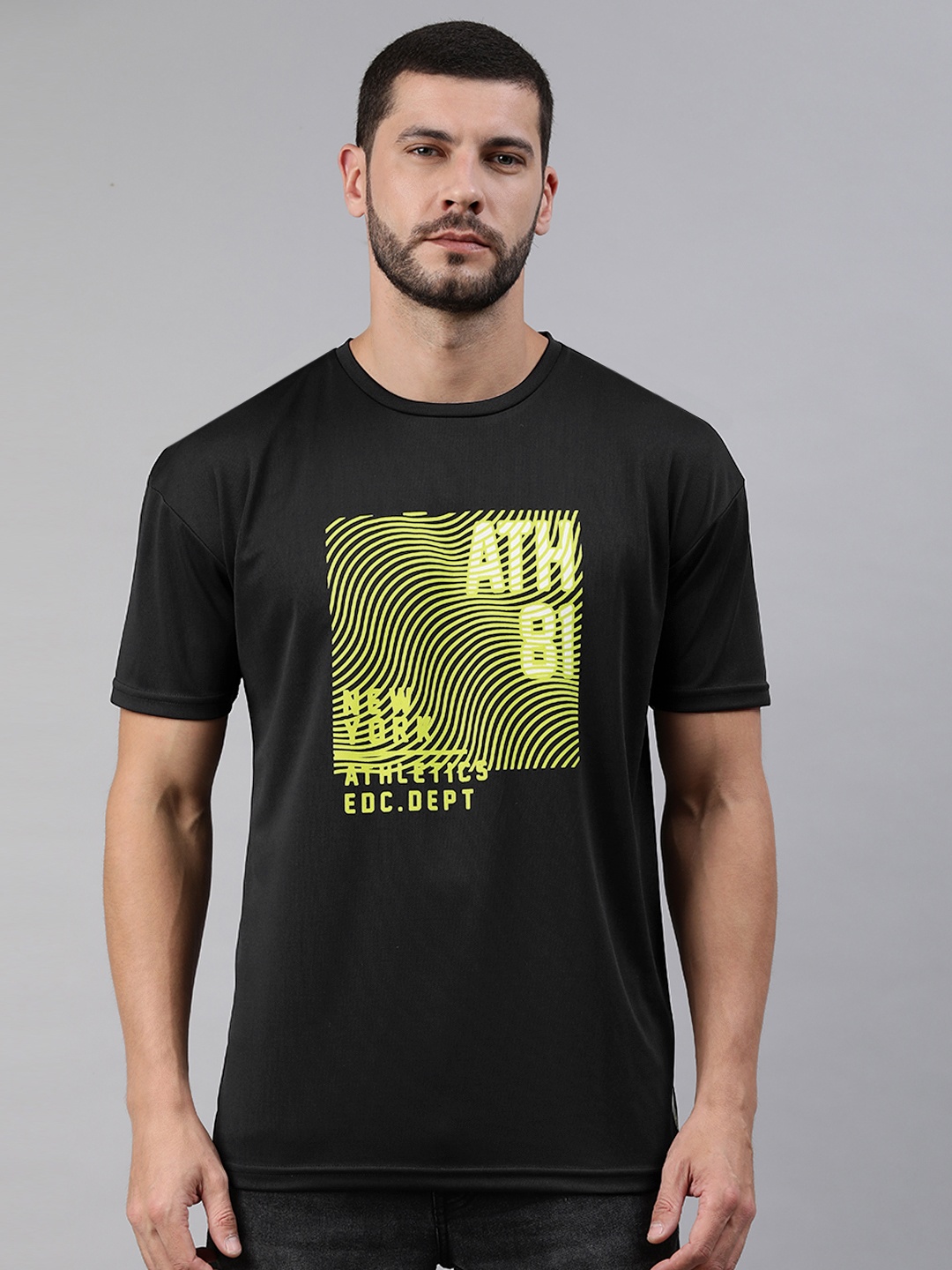 

abof Men Black Typography Printed T-shirt