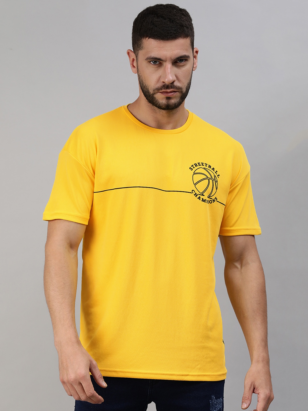

abof Men Yellow & BlacK Printed Extended Sleeves T-shirt