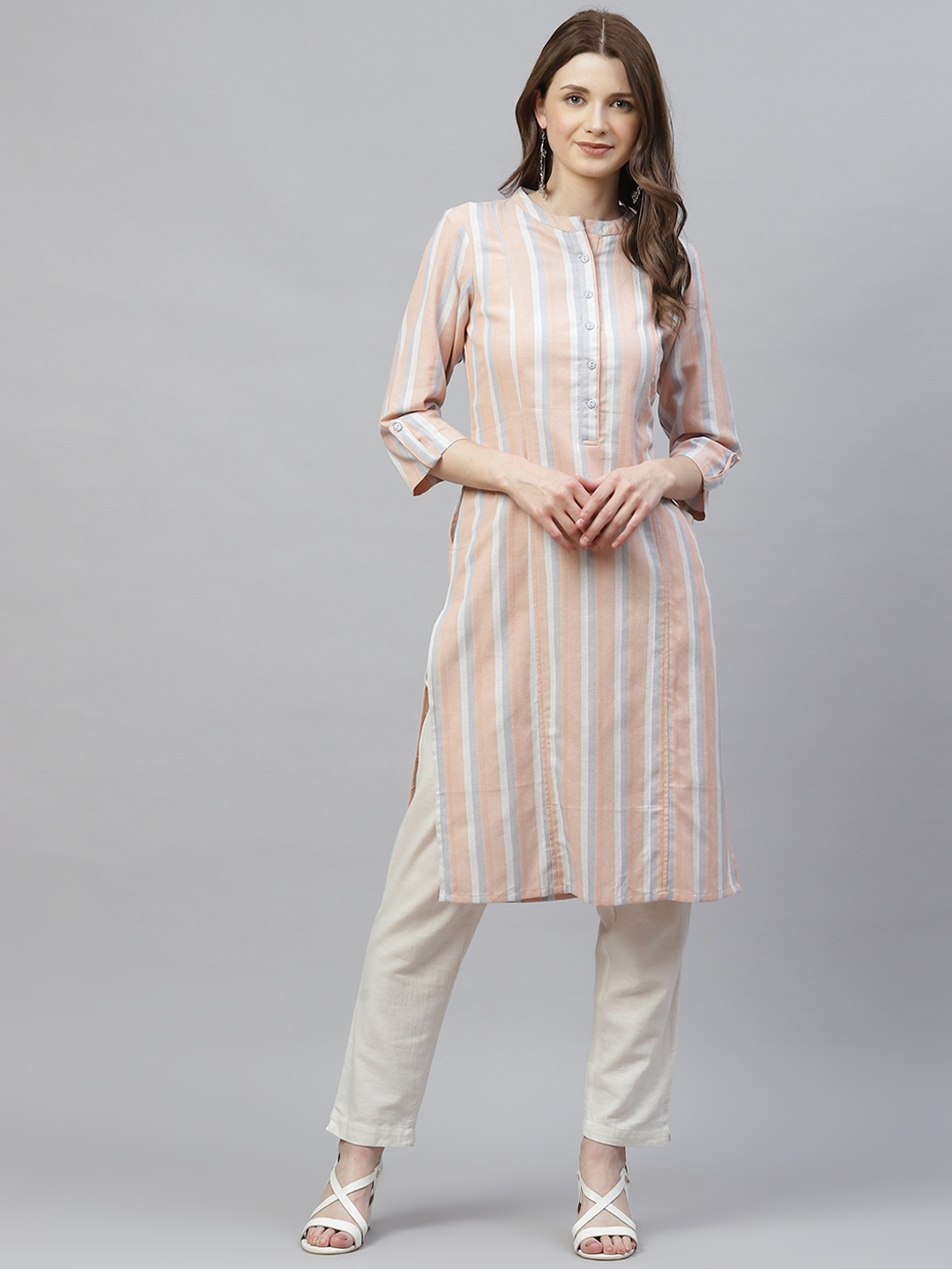 

Ayaany Women Cream-Coloured & White Striped Straight Kurta