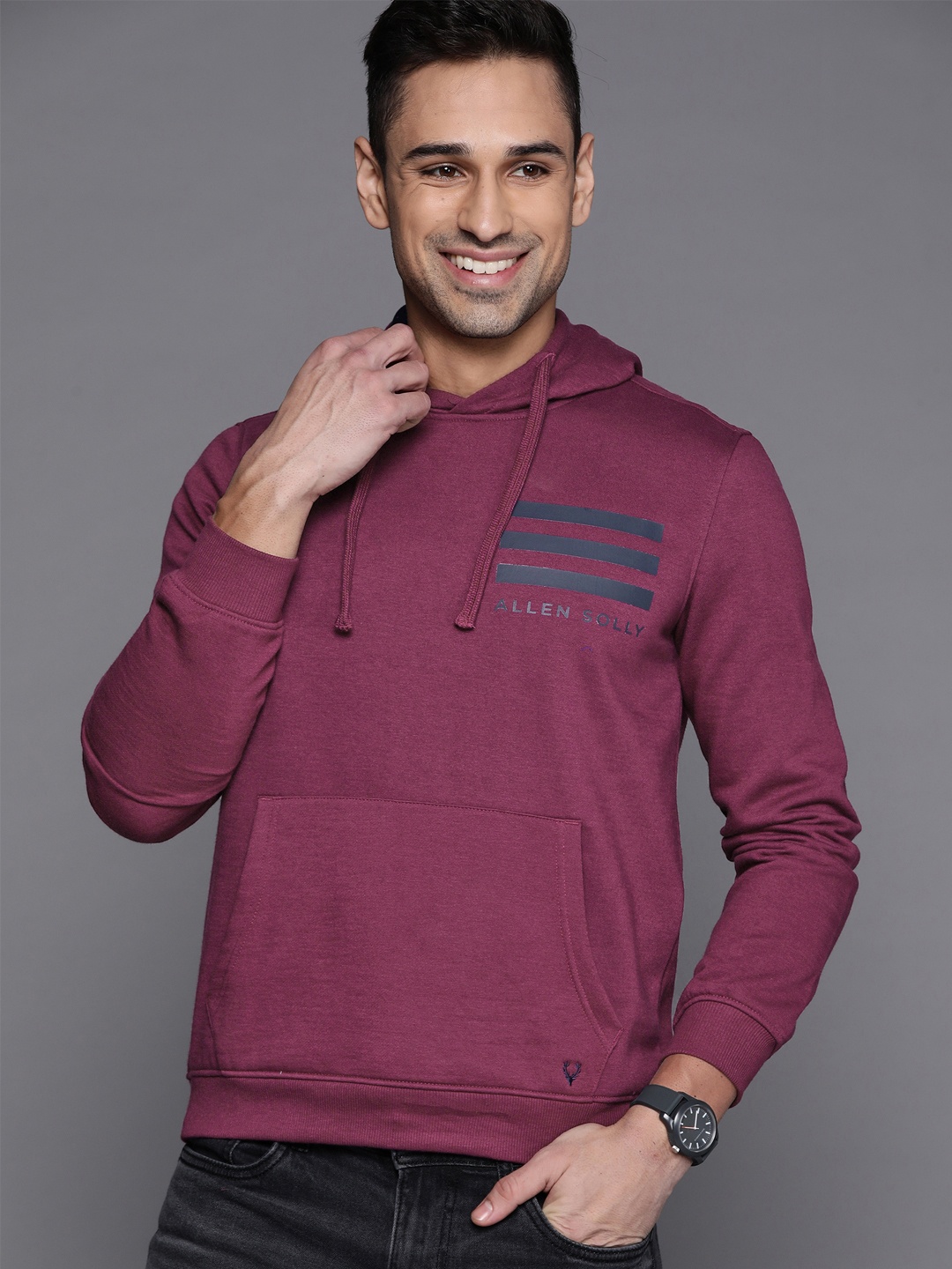 

Allen Solly Men Aubergine Hooded Sweatshirt, Purple