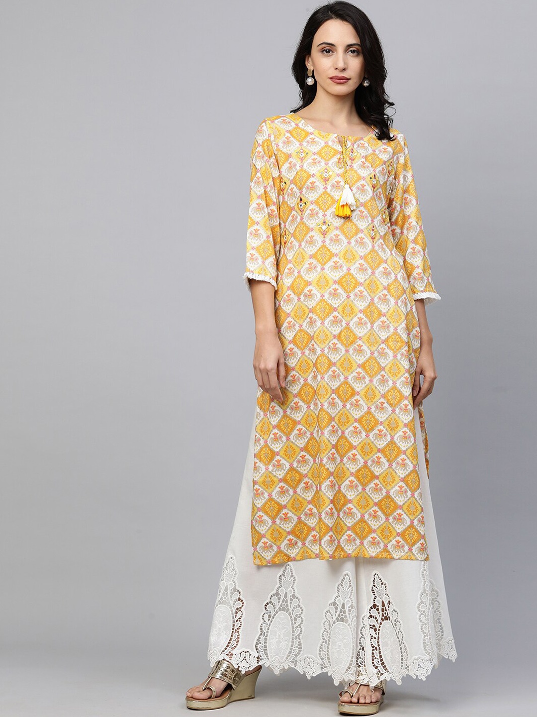 

FASHOR Women Multicoloured Floral Embellished Keyhole Neck Flared Sleeves Mirror Work Kurta, Multi