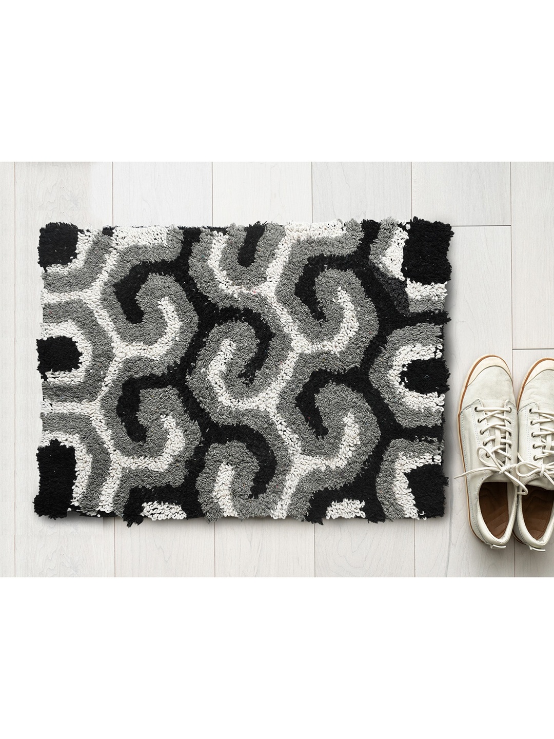 

AAZEEM Unisex Black & White Cotton Anti Skid Rectangle Doormat