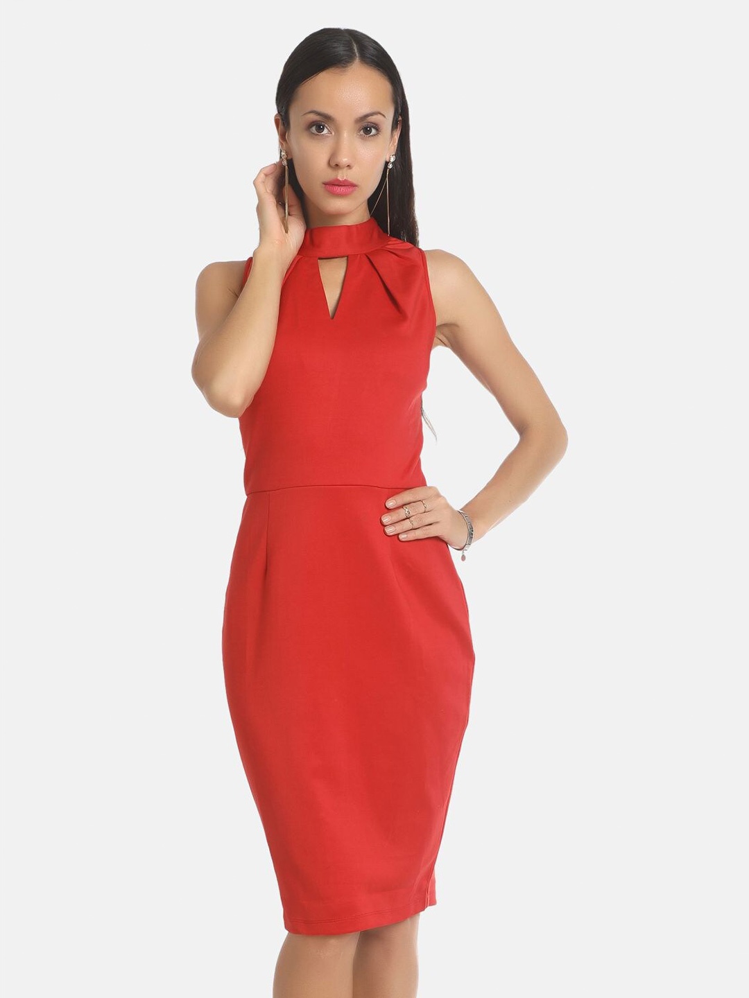 

AARA Woman Red Keyhole Neck Sheath Dress
