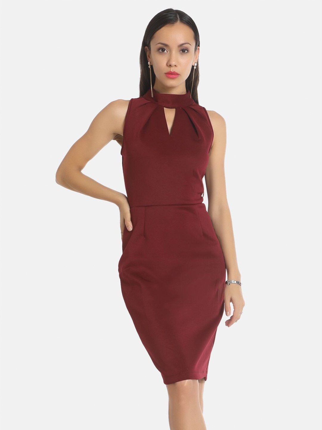 

AARA Maroon Keyhole Neck Bodycon Dress