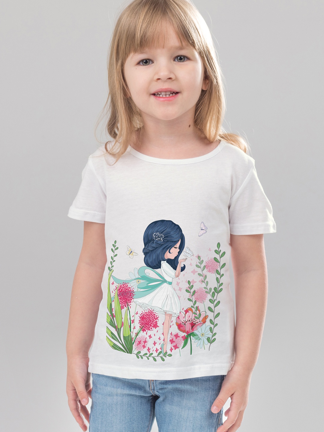 

THREADCURRY Girls White & Navy Blue Printed Outdoor T-shirt