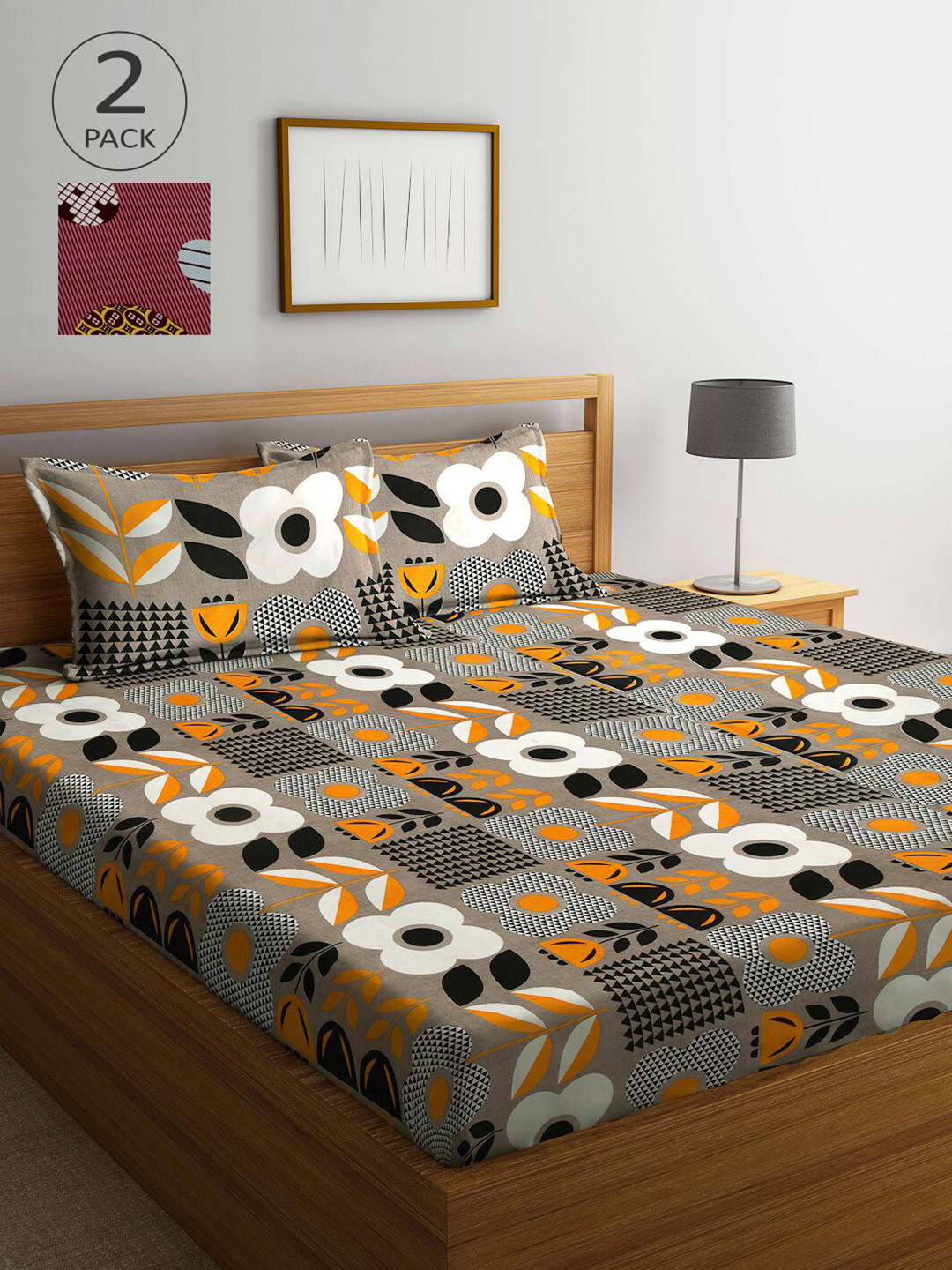 

KLOTTHE Grey & Black Printed 210 TC 2 King Bedsheet with 4 Pillow Covers