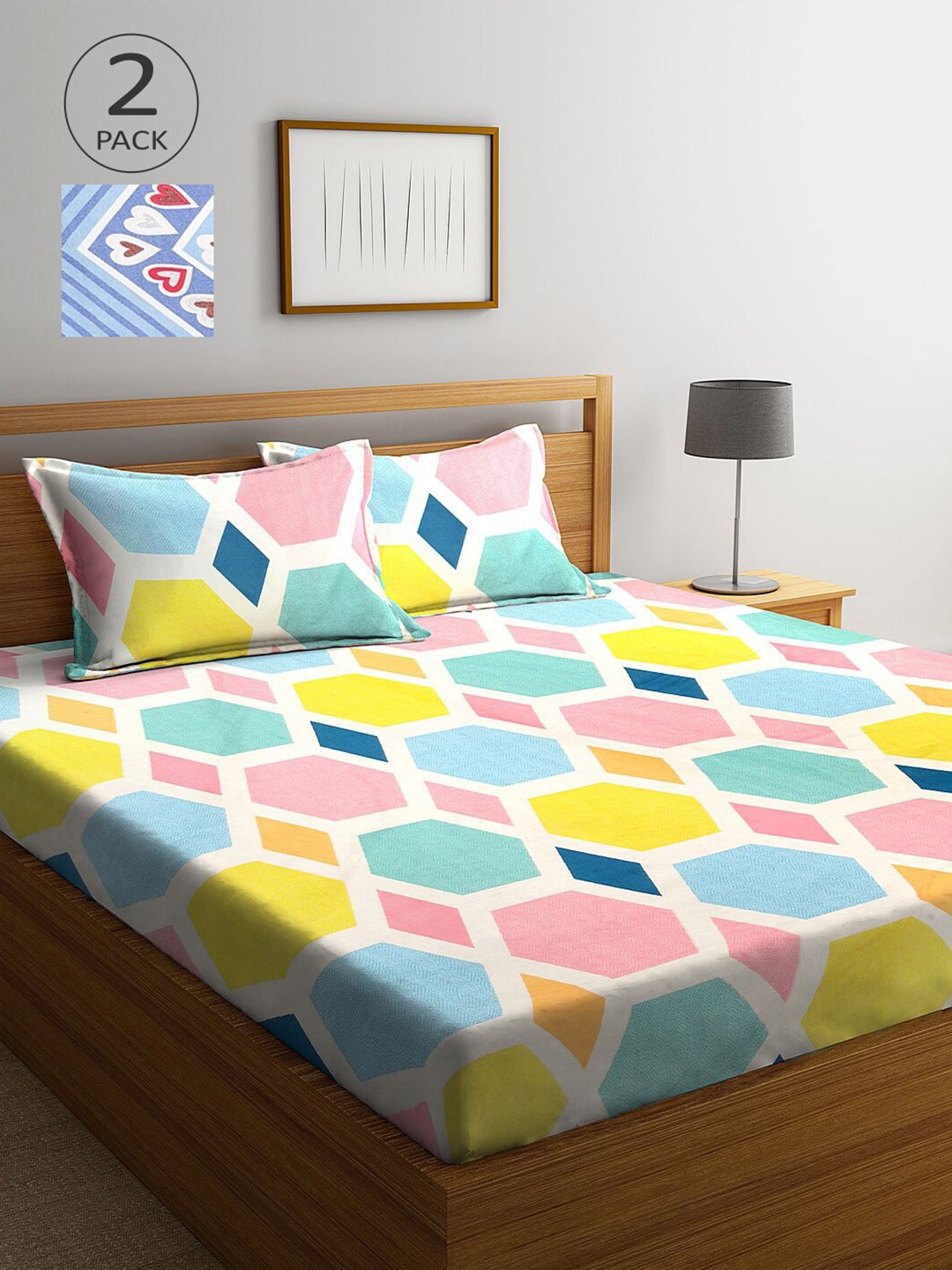 

KLOTTHE Set of 2 Blue & White Geometric 300 TC 2 King Bedsheet with 4 Pillow Covers