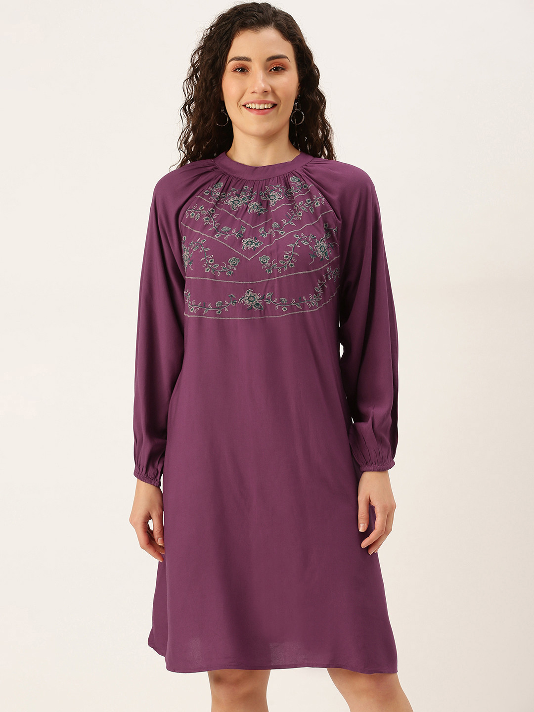 

Flying Machine Purple & Blue Women Embroidered Sheath Dress