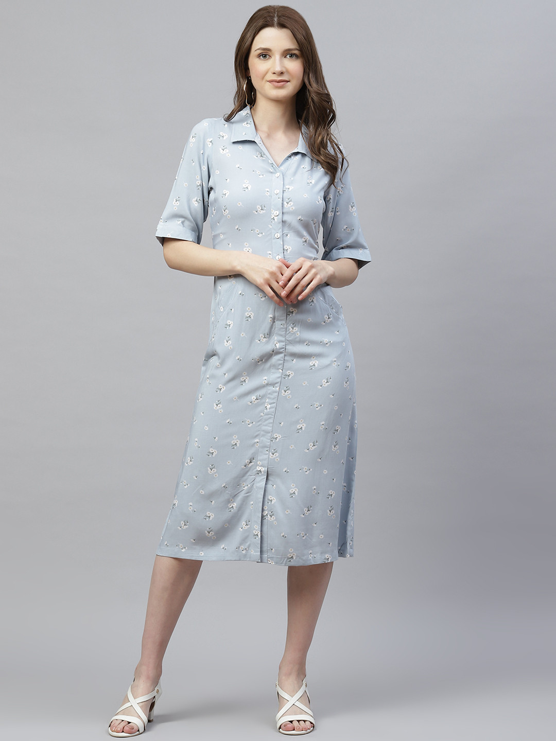 

Ayaany Women Grey & White Floral Printed Cotton Midi Shirt Dress