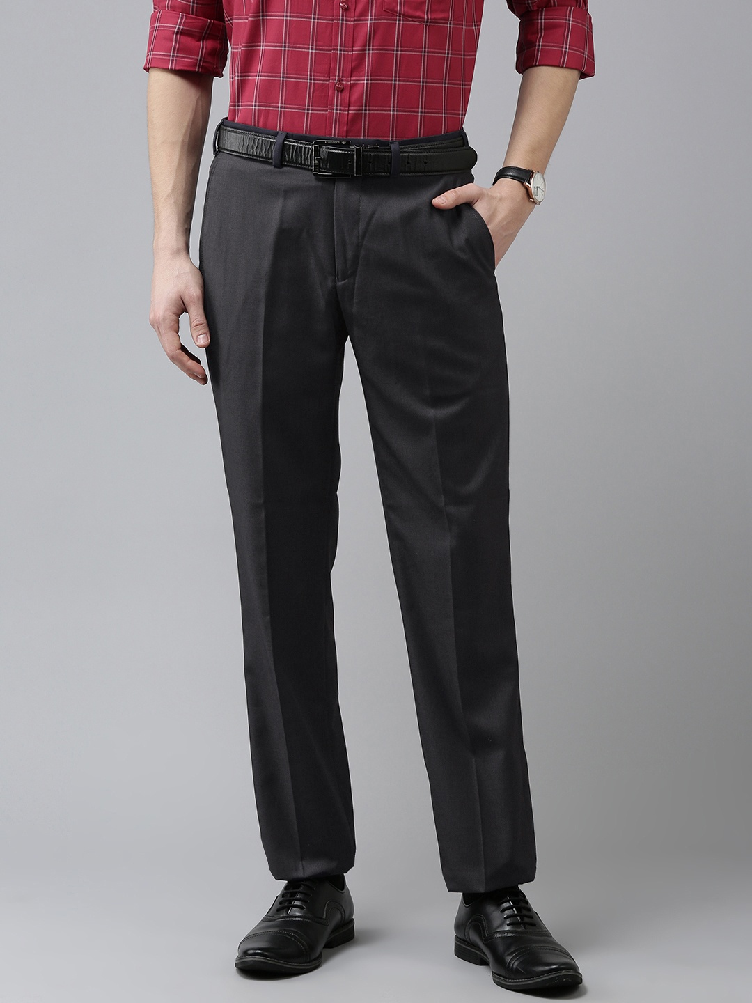 

Park Avenue Men Charcoal Grey Smart Fit Trousers