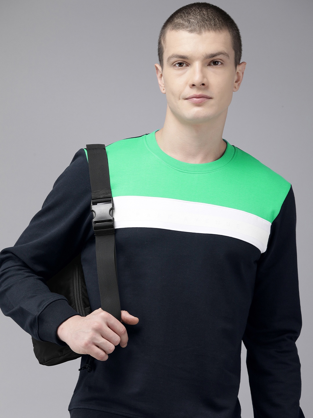 

Park Avenue Colourblocked Long Sleeves Sweatshirt, Navy blue