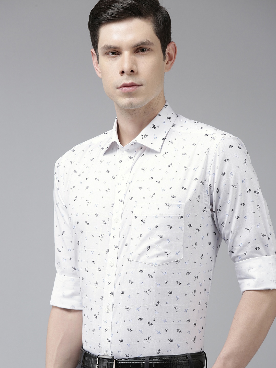 

Park Avenue Men White Slim Fit Floral Opaque Printed Semiformal Shirt