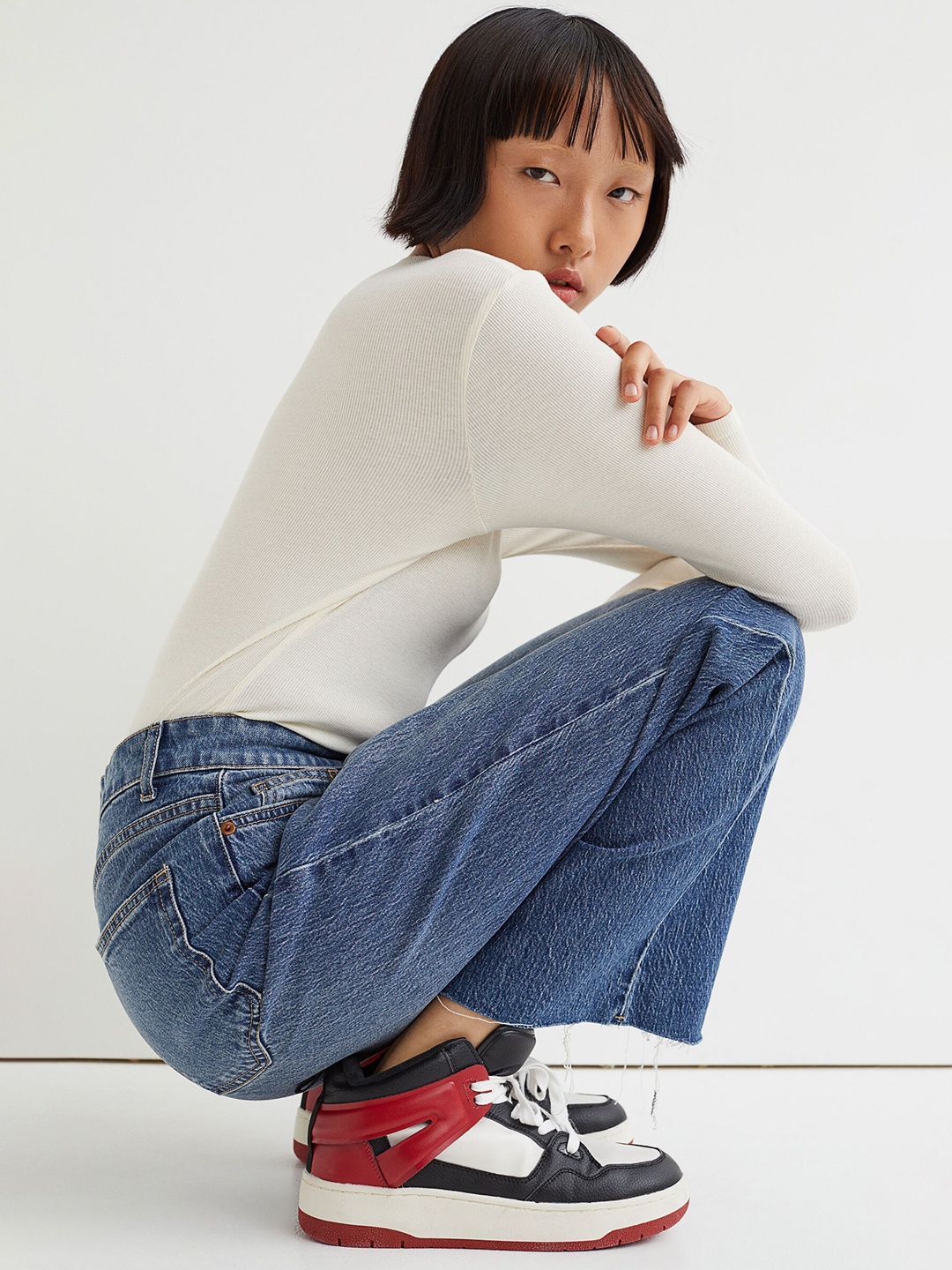 

H&M Woman Blue Wide High Ankle Jeans