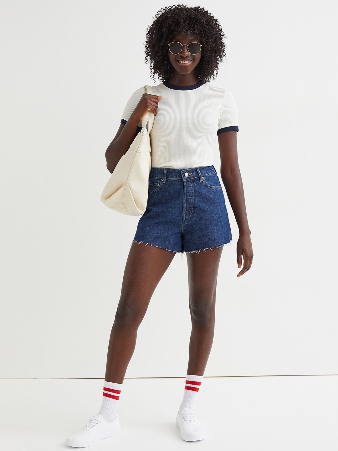 

H&M Women Blue Curvy Fit Vintage Jeans Shorts