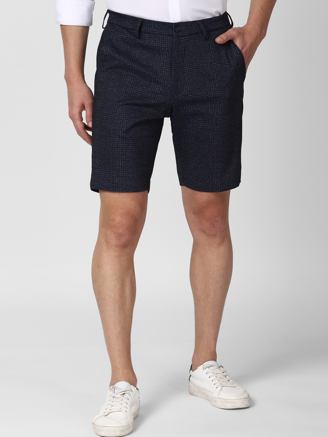 

Peter England Men Navy Blue Printed Slim Fit Regular Shorts