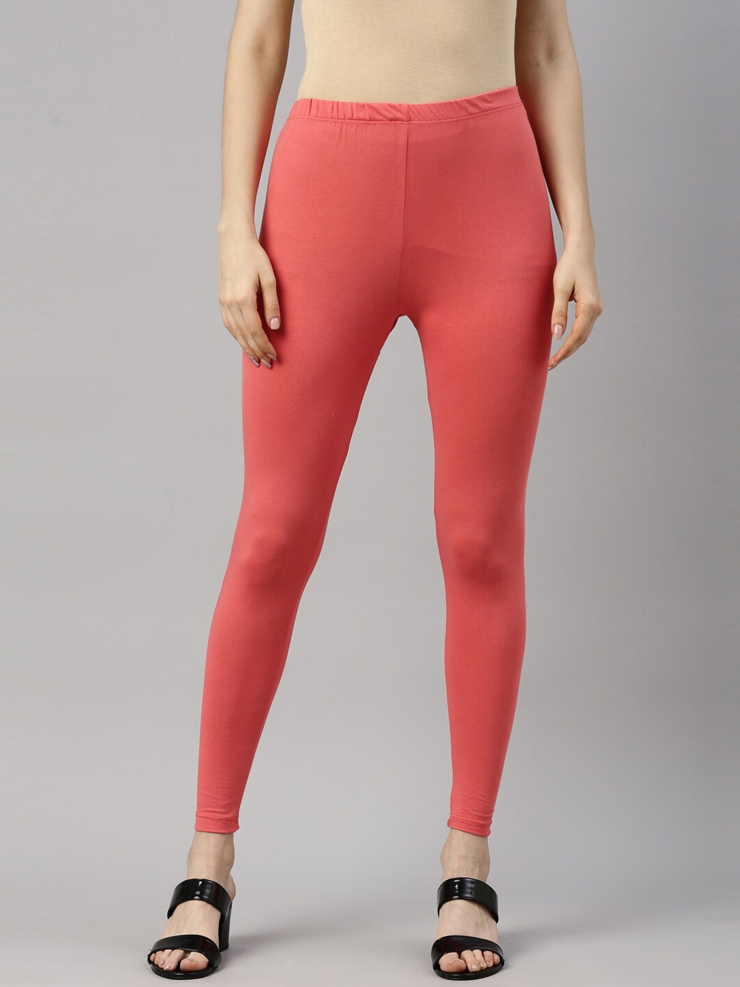 

GOLDSTROMS Women Peach-Coloured Solid Cotton Ankle Length Leggings