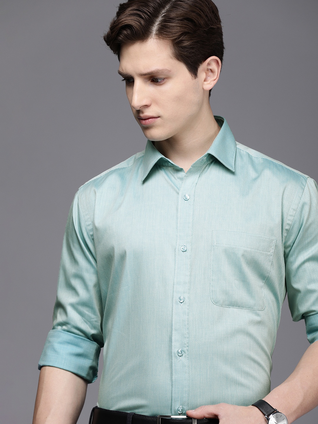 

Raymond Men Medium Green Slim Fit Formal Shirt