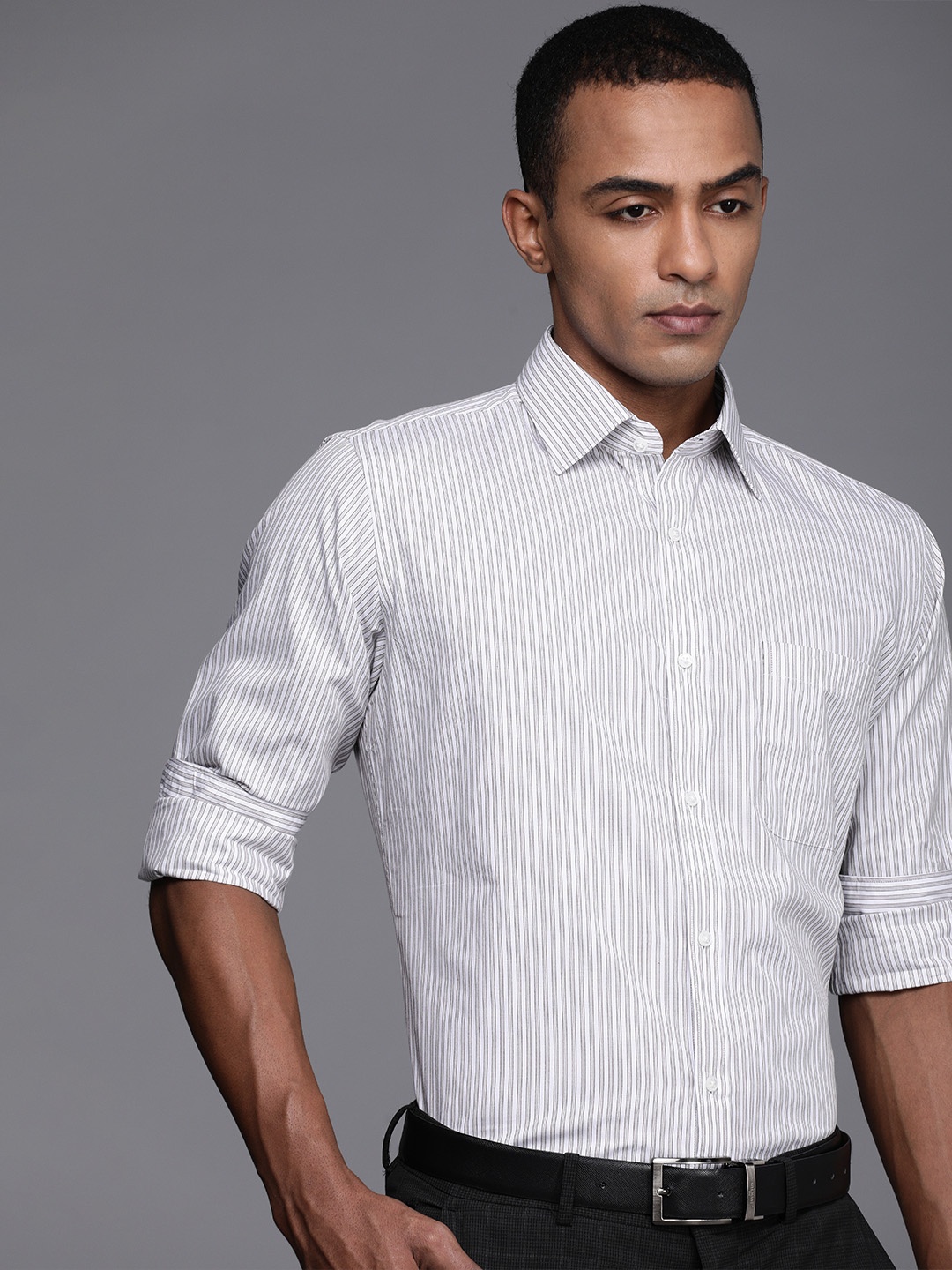 

Raymond Men Brown & White Slim Fit Striped Formal Shirt