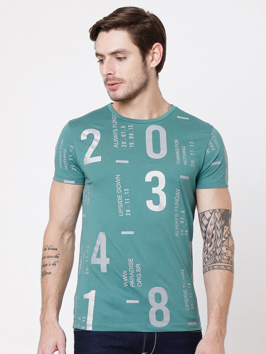 

Rex Straut Jeans Men Green Printed Raw Edge Slim Fit T-shirt