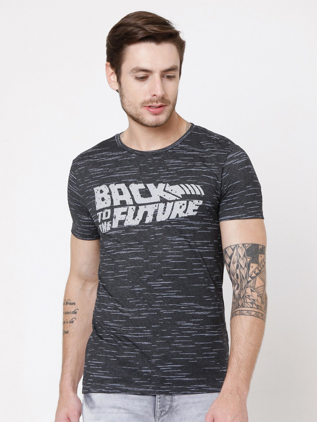 

Rex Straut Jeans Men Black & Grey Typography Printed Slim Fit T-shirt