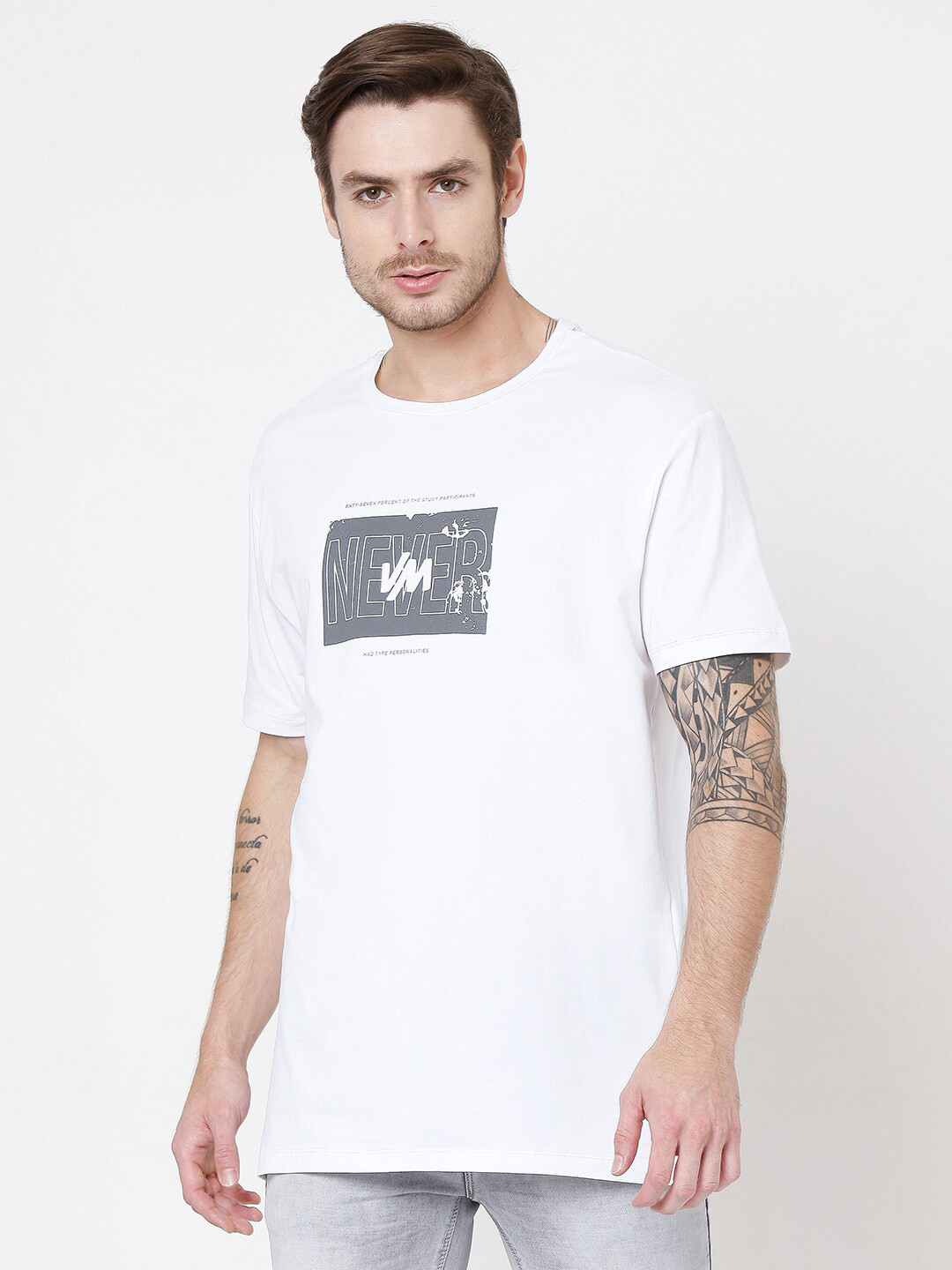 

Rex Straut Jeans Men White & Grey Typography Printed Slim Fit T-shirt
