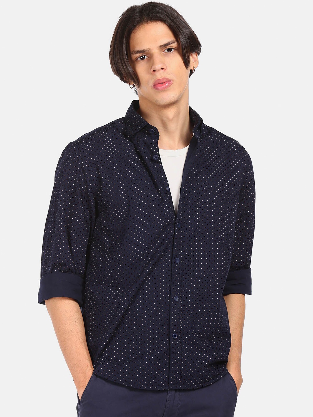 

Ruggers Men Blue Pure Cotton Micro Ditsy Printed Casual Shirt, Navy blue